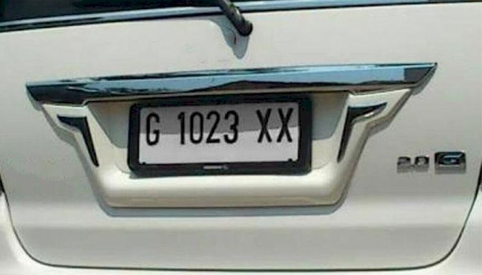 Pelat Nomor Kendaraan Mobil dan Motor Akan Dipasang Cip